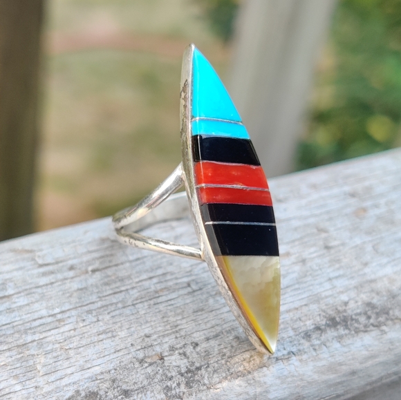 Antique Sterling Zuni signed turquoise coral onyx and mother of pearl ri… - Picture 7 of 10